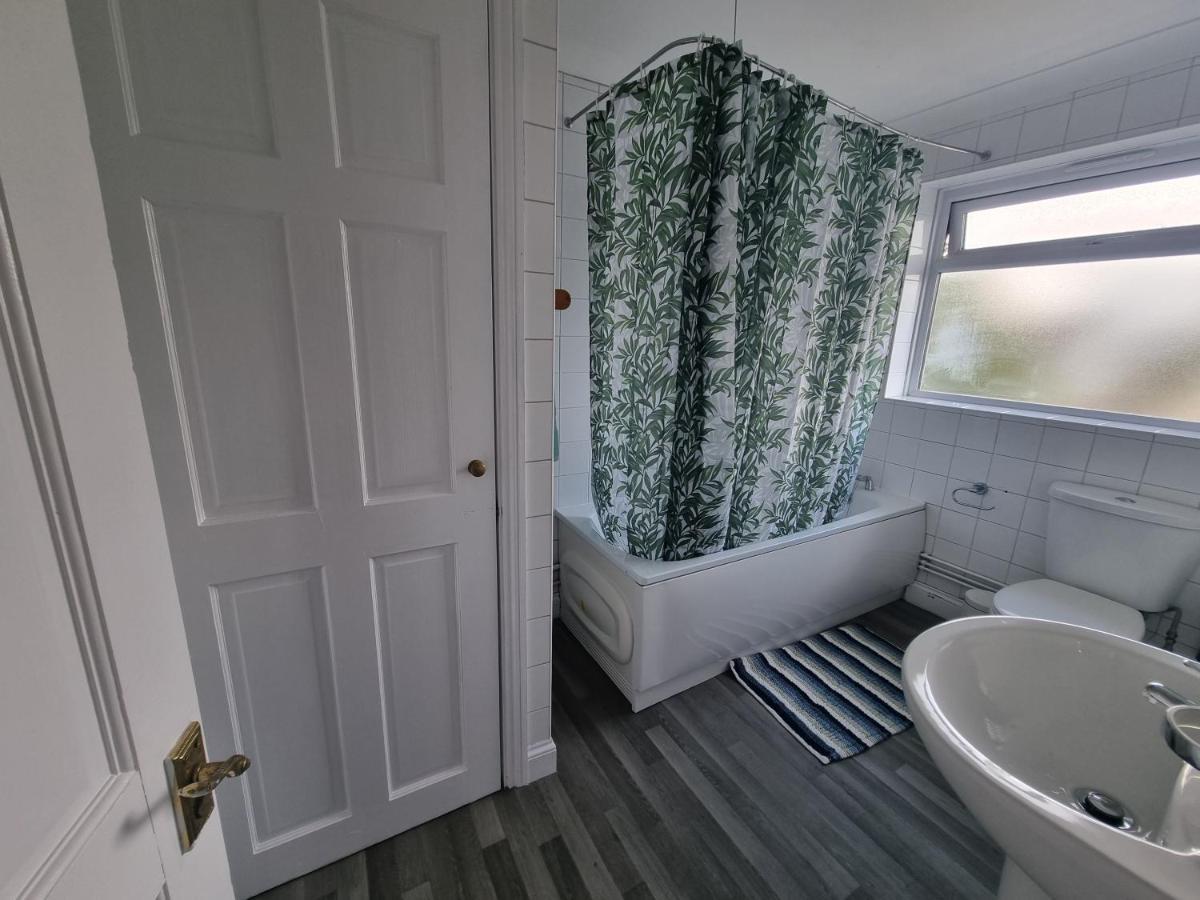 Canterbury Getaway With Ensuite Exterior photo