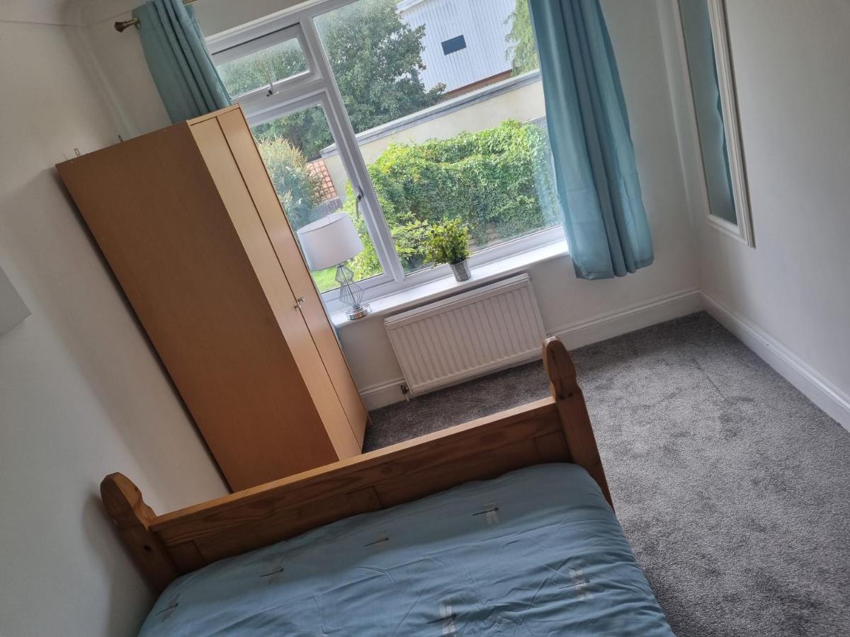 Canterbury Getaway With Ensuite Exterior photo